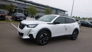 PEUGEOT 2008 2008 PureTech 100 S&S BVM6 - Allure