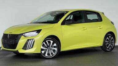 PEUGEOT 208 208 PureTech 75 S&S Style