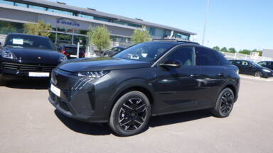 PEUGEOT 3008 3008 Hybrid 145 e-DCS6 GT +Toit ouvrant +Pack 360°