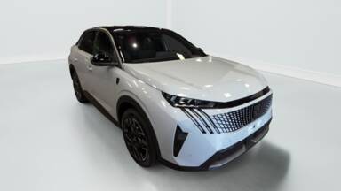 PEUGEOT 3008 3008 Hybrid 145 e-DCS6 GT