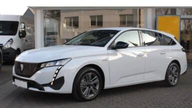 PEUGEOT 308 SW 308 SW BlueHDi 130 EAT8 Style