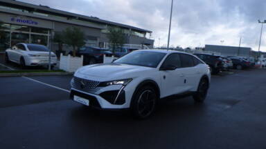 PEUGEOT 408 408 Hybrid 145 e-DCS6 GT