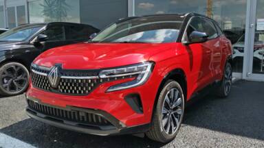 RENAULT AUSTRAL Austral E-Tech full hybrid 200 Techno