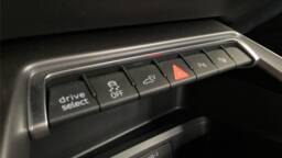 AUDI A3/S3/RS3 IV A3/S3/RS3 IV 40 tfsie 204 s tronic 6 business executive