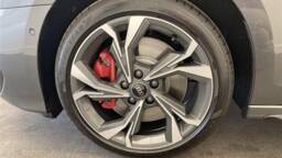 AUDI A3/S3/RS3 IV A3/S3/RS3 IV 45 tfsi e hybride rechargeable 272 s tronic 6 s line