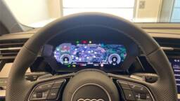 AUDI A3/S3/RS3 IV A3/S3/RS3 IV 45 tfsi e hybride rechargeable 272 s tronic 6 s line