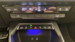 AUDI A3/S3/RS3 IV A3/S3/RS3 IV 45 tfsi e hybride rechargeable 272 s tronic 6 s line