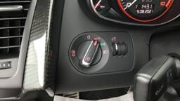 AUDI R8 R8 Spyder V10 5.2 FSI 525 Quattro R-Tronic2 portes VP Essence sans plomb082010 - 092012