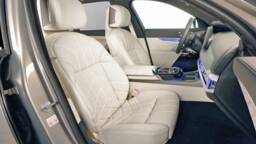 BMW i7 G70 i7 xDrive60 544 ch - 