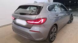 BMW SERIE 1 F40 116d 116 +Jantes en alliage léger 17" style 548 +Park Assist