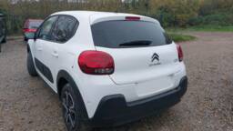 CITROEN C3 C3 PureTech 110 S&S Shine +Caméra de recul + Système de surveillance d'angle mort