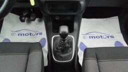 CITROEN C3 C3 PureTech 110 Shine +PDC AV