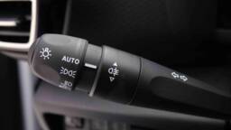 CITROEN C4 AIRDREAM BUSINESS C4 Hybrid 145 e-DCS6 MAX New model