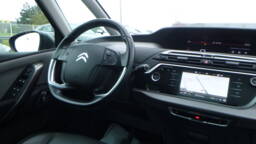 CITROEN C4 SPACETOURER C4 Spacetourer PureTech 130 S&S Shine + Attelage