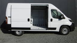 CITROEN JUMPER JUMPER FOURGON TOLE 35 L2H2 140 S&S BVM6 4 portes VUL Diesel112023 - En cours