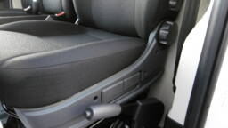 CITROEN JUMPER JUMPER FOURGON TOLE 35 L2H2 140 S&S BVM6 4 portes VUL Diesel112023 - En cours