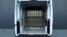 CITROEN JUMPER JUMPER FOURGON TOLE 35 L2H2 140 S&S BVM6 4 portes VUL Diesel112023 - En cours