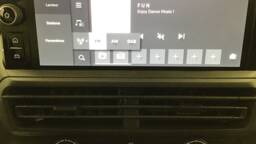 CITROEN JUMPY FGN TOLE M  JUMPY FGN TAILLE M 1.5 DIESEL 120 S&S BVM6 4 portes VUL Diesel092025 - 092025