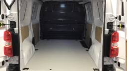 CITROEN JUMPY FGN TOLE M  JUMPY FGN TAILLE M 1.5 DIESEL 120 S&S BVM6 4 portes VUL Diesel092025 - 092025