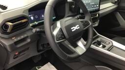 DACIA BIGSTER Bigster Hybrid 155 Extreme5 portes VP Essence Courant électrique012025 - En cours