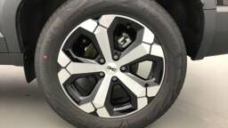 DACIA BIGSTER Bigster Hybrid 155 Journey5 portes VP Essence Courant électrique012025 - En cours