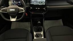 DACIA BIGSTER Bigster Mild Hybrid 130 4x4 Expression5 portes VP Essence sans plomb042025 - En cours