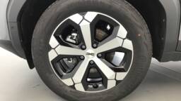 DACIA BIGSTER Bigster Mild Hybrid 140 Journey5 portes VP Essence sans plomb042025 - En cours