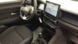 DACIA DUSTER Duster ECO-G 100 Expression5 portes VP Essence ou gaz032024 - En cours