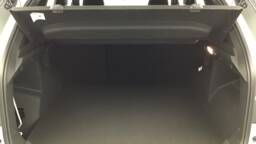 DACIA DUSTER Duster Hybrid 140 Journey5 portes VP Essence Courant électrique032024 - En cours