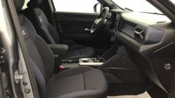 DACIA DUSTER Duster Hybrid 140 Journey5 portes VP Essence Courant électrique032024 - En cours