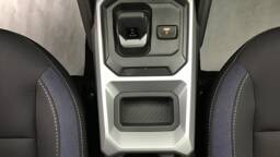 DACIA DUSTER Duster Hybrid 140 Journey5 portes VP Essence Courant électrique032024 - En cours