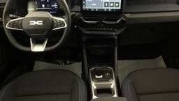 DACIA DUSTER Duster Hybrid 140 Journey5 portes VP Essence Courant électrique032024 - En cours