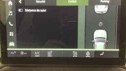 DACIA DUSTER Duster Hybrid 140 Journey5 portes VP Essence Courant électrique032024 - En cours