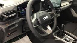 DACIA DUSTER Duster Mild Hybrid 130 4x4 Extreme5 portes VP Essence sans plomb042025