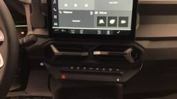 DACIA DUSTER Duster Mild Hybrid 130 4x4 Extreme5 portes VP Essence sans plomb042025