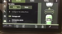 DACIA DUSTER Duster Mild Hybrid 130 4x4 Extreme5 portes VP Essence sans plomb042025