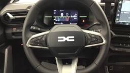DACIA DUSTER Duster Mild Hybrid 130 4x4 Extreme5 portes VP Essence sans plomb042025