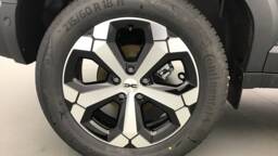 DACIA DUSTER Duster Mild Hybrid 130 4x4 Extreme5 portes VP Essence sans plomb042025