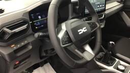DACIA DUSTER Duster Mild Hybrid 130 4x4 Extreme5 portes VP Essence sans plomb042025
