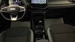 DACIA DUSTER Duster Mild Hybrid 130 Extreme5 portes VP Essence sans plomb042025