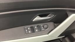 DACIA DUSTER Duster Mild Hybrid 130 Extreme5 portes VP Essence sans plomb042025