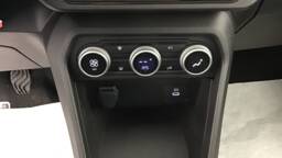 DACIA SANDERO Sandero TCe 90 GSR2 Stepway Expression5 portes VP Essence sans plomb
