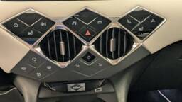 DS DS 3 DS3 PureTech 130 EAT8 Esprit de Voyage