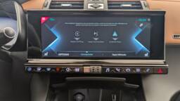 DS DS7 CROSSBACK DS7 Crossback Hybride E-Tense 300 EAT8 4x4 Rivoli