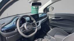 FIAT 500 3+1 NOUVELLE MY23 SERIE 2 500 3+1 NOUVELLE MY23 SERIE 2 3+1 e 118 ch nouvelle 500