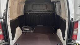 FIAT DOBLO ELECTRIQUE III DOBLO ELECTRIQUE III -e cargo fourgon m 800 kg electrique 100 kw batterie 51 kwh