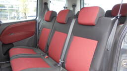 FIAT DOBLO Doblo 1.6 Multijet 105 7 Places Emotion