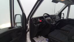 IVECO DAILY FOURGON Daily FGN 35 S 15 V12 H2 +PDC AR