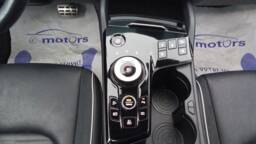 KIA SPORTAGE Sportage 1.6 T-GDi 265 ISG Hybride Rechargeable BVA6 4x4 GT Line Premium +Attelage amovible