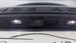 LAND ROVER RANGE ROVER EVOQUE Range Rover Evoque Mark III P300e PHEV AWD BVA8 SE +Attelage